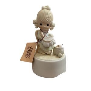 Precious Moments Mother Sew Dear Vintage Musical Porcelain Figurine
